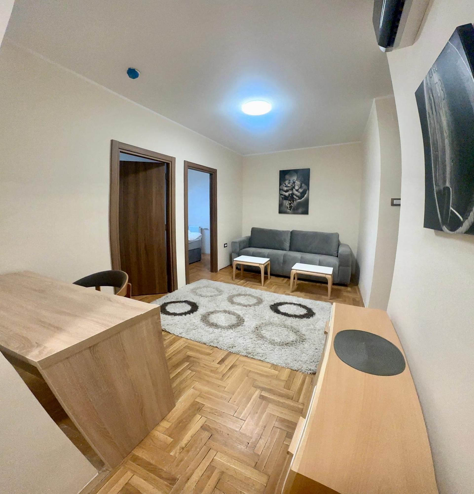 Agape Villa Apartments Novi Sad Exterior foto